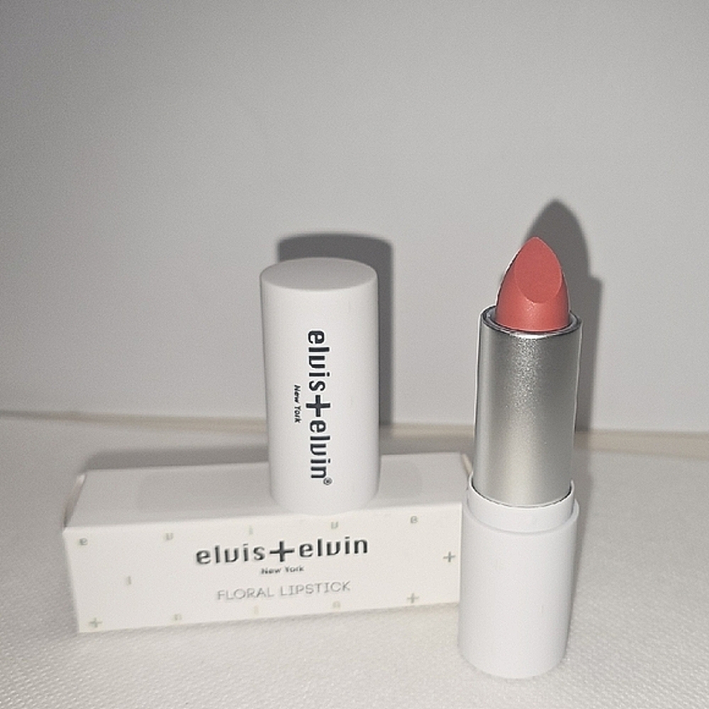 Elvis‎ + Elvin Floral Lipstick Color 240 New